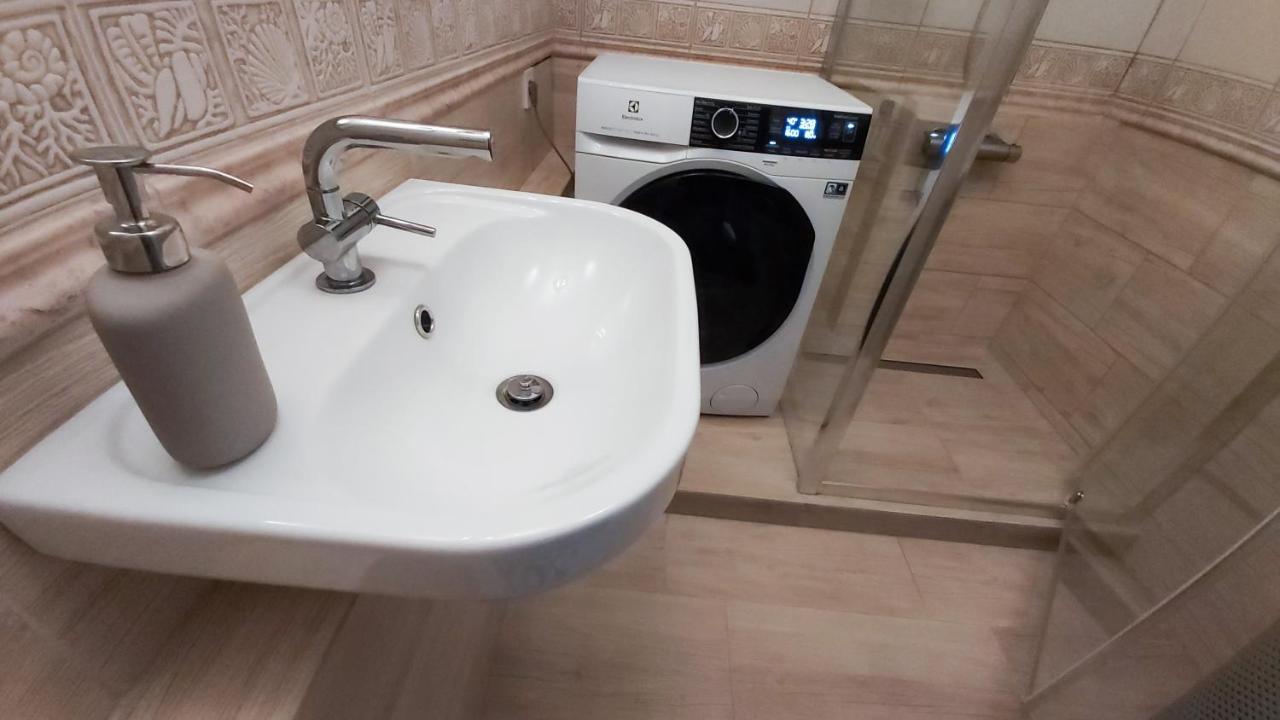 Apartament Trzy Pokoje Zamość Eksteriør billede